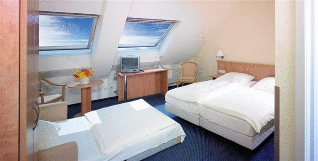 Cityhotel Primavera Трир Стая снимка